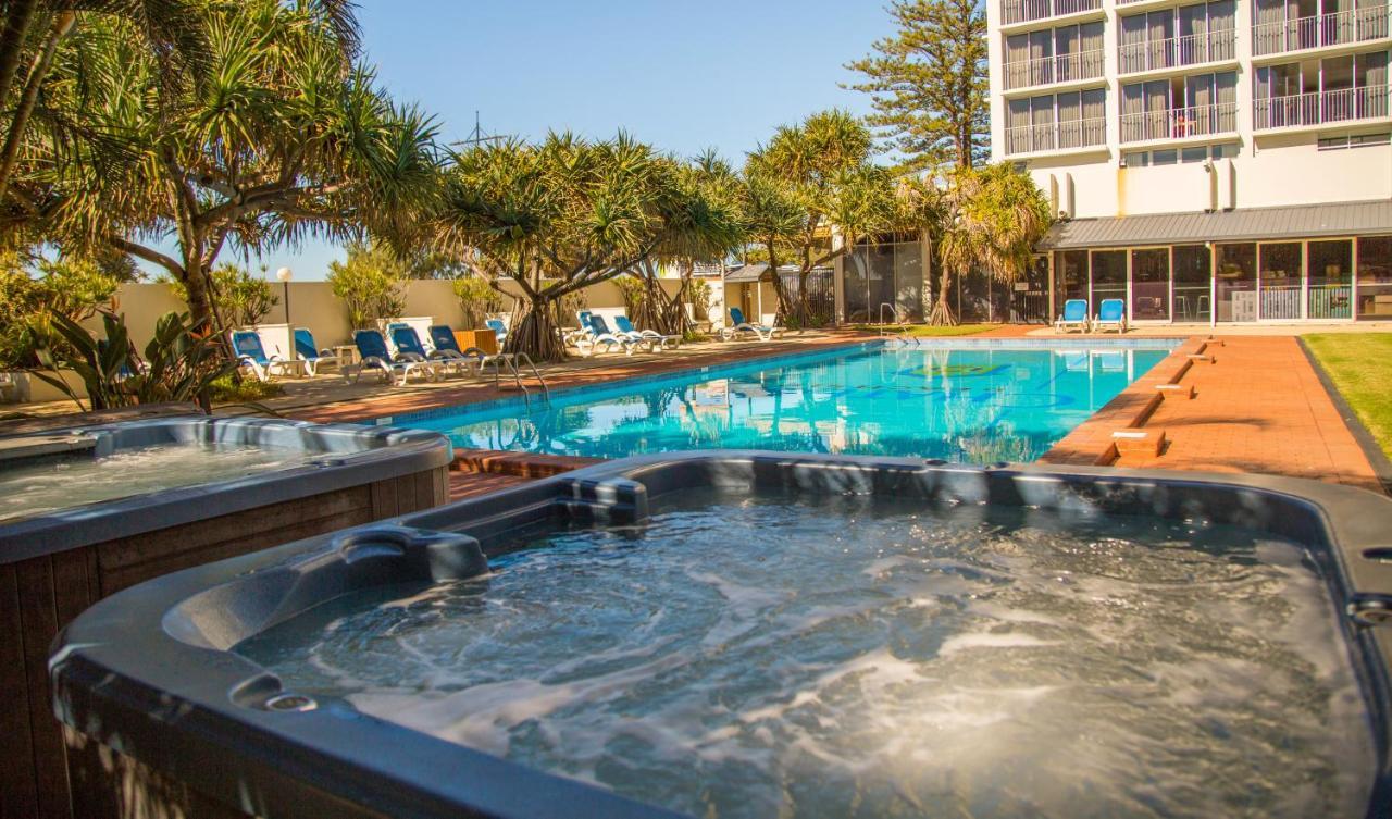 Chateau Beachside Resort Гоулд Коуст Екстериор снимка