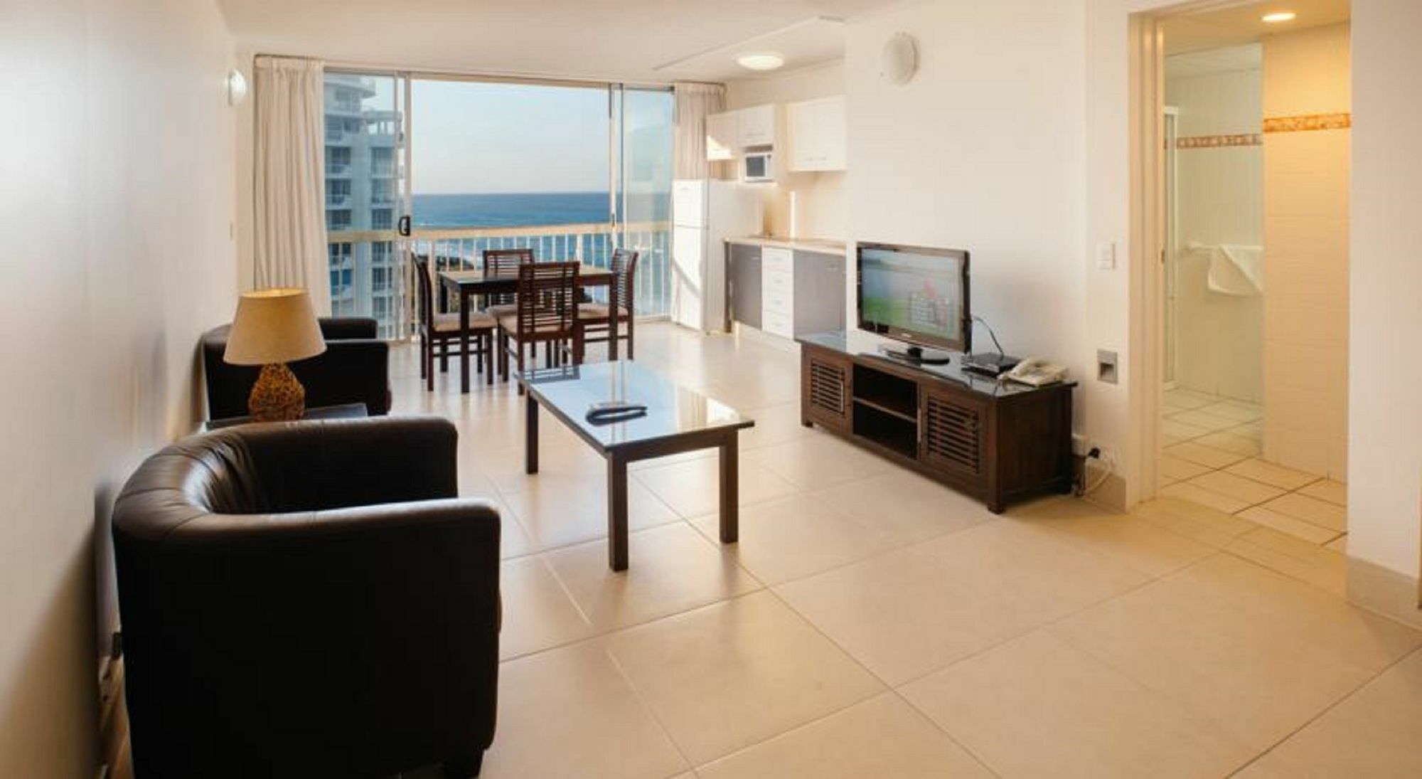 Chateau Beachside Resort Гоулд Коуст Екстериор снимка