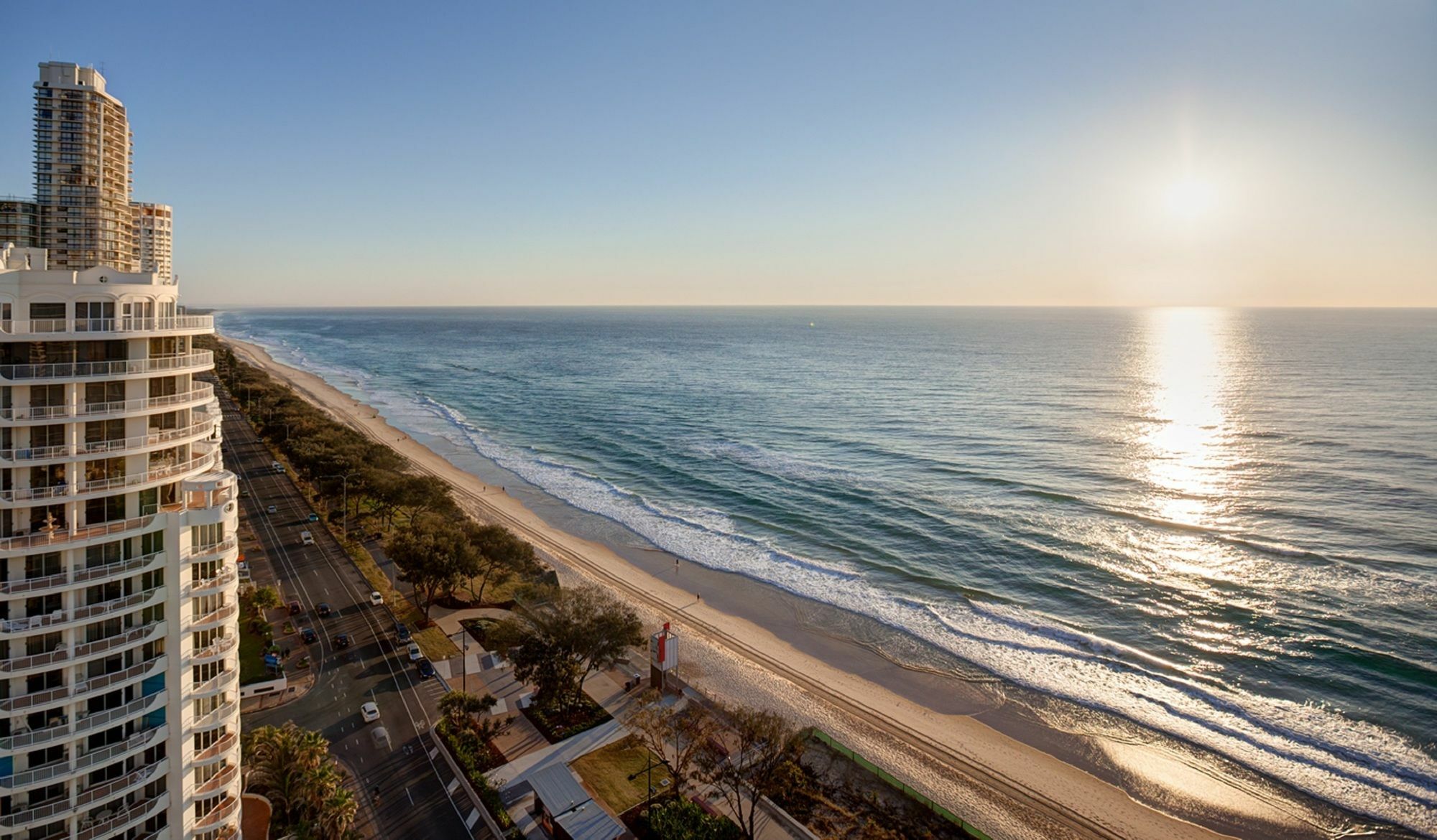 Chateau Beachside Resort Гоулд Коуст Екстериор снимка